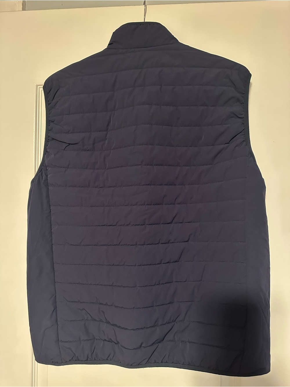 Brooks Brothers Men's Navy Quilted Sleeveless Vest - Lightweight Layering - Picture 3 of 5